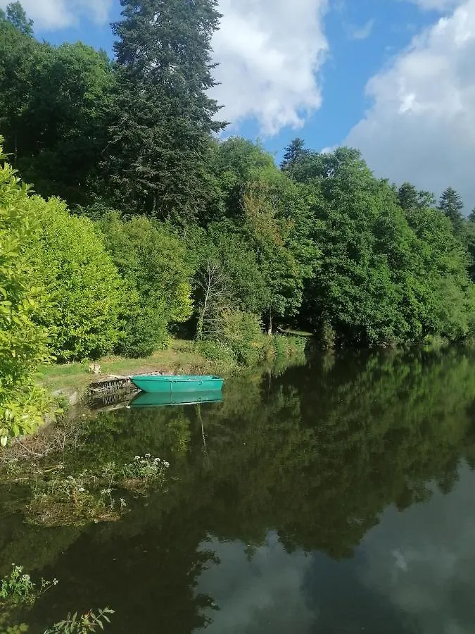 Appartement Moulin de brezal et étang à 20 minute de la mer Plounéventer